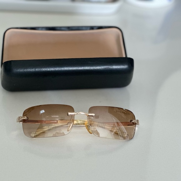 Burberry Sunglasses - Picture 1 of 6